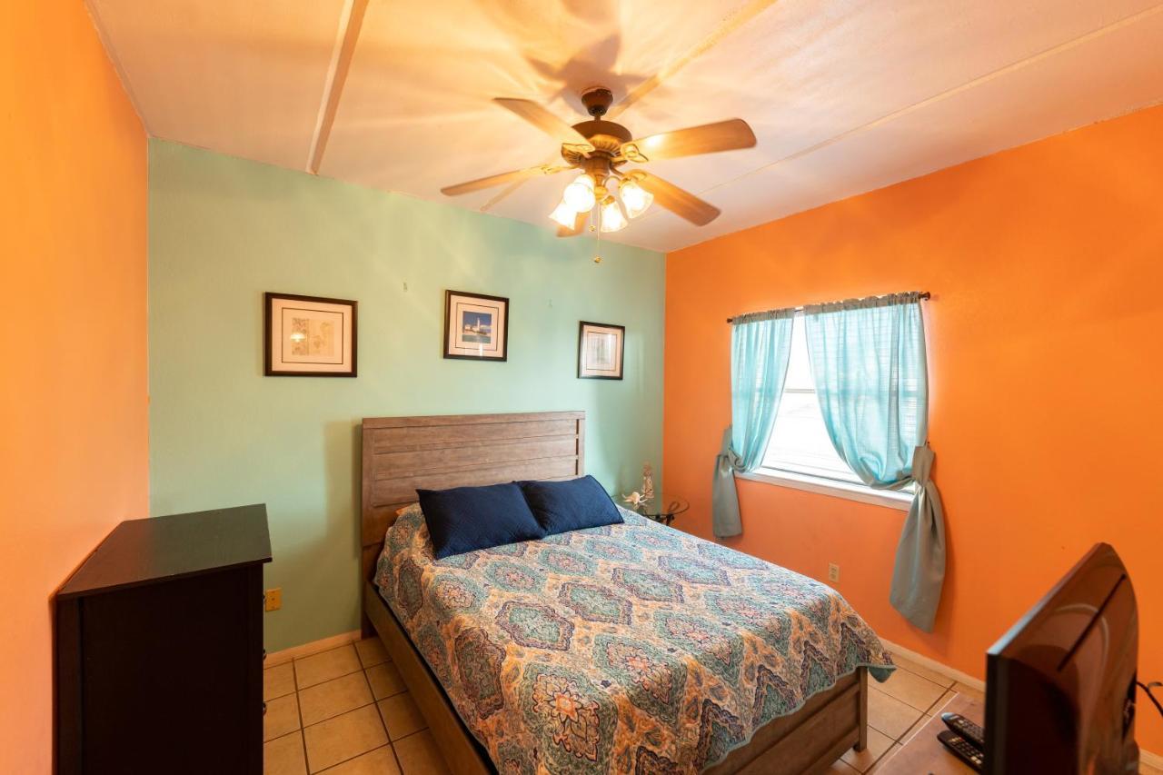 Affordable Spi Family Condo - Walking Distance To The Beach, Sleeps 6, Third Floor, 2025 Traveler Award เซาท์ปาเดรไอส์แลนด์ ภายนอก รูปภาพ